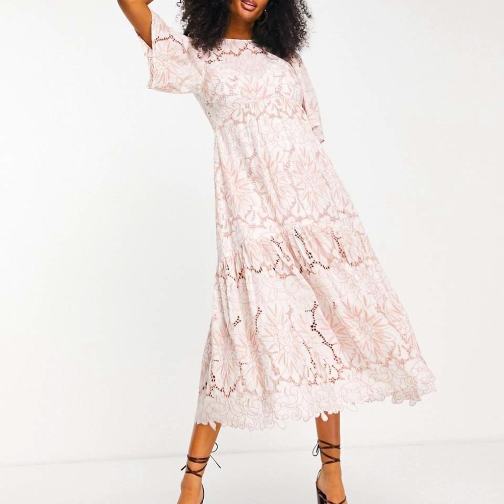 ASOS Design  Cream Floral Broderie Anglaise Just gorgeous Dress NWOT, Size 12